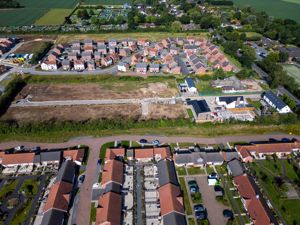 Photo 14- click for photo gallery